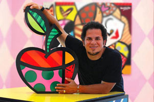 Britto_with_apple1.jpg